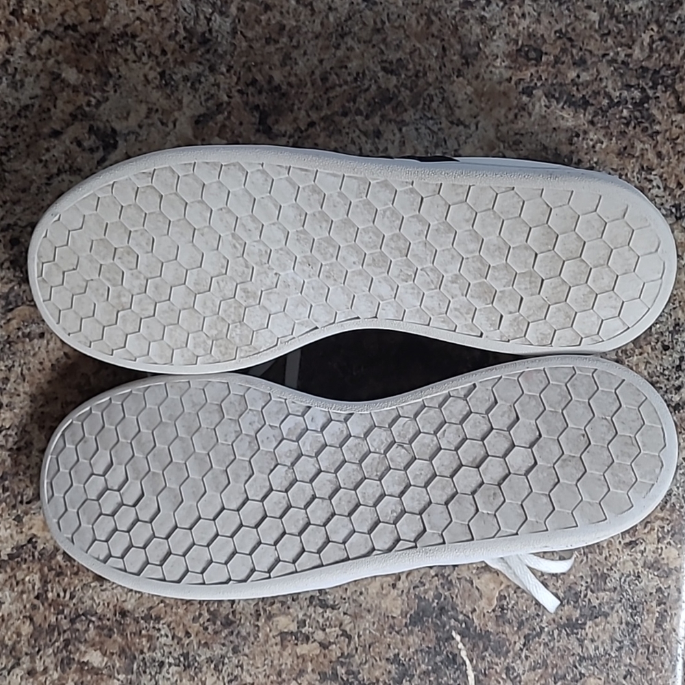 Classic Adidas Leather Sneakers - Picture 8 of 10